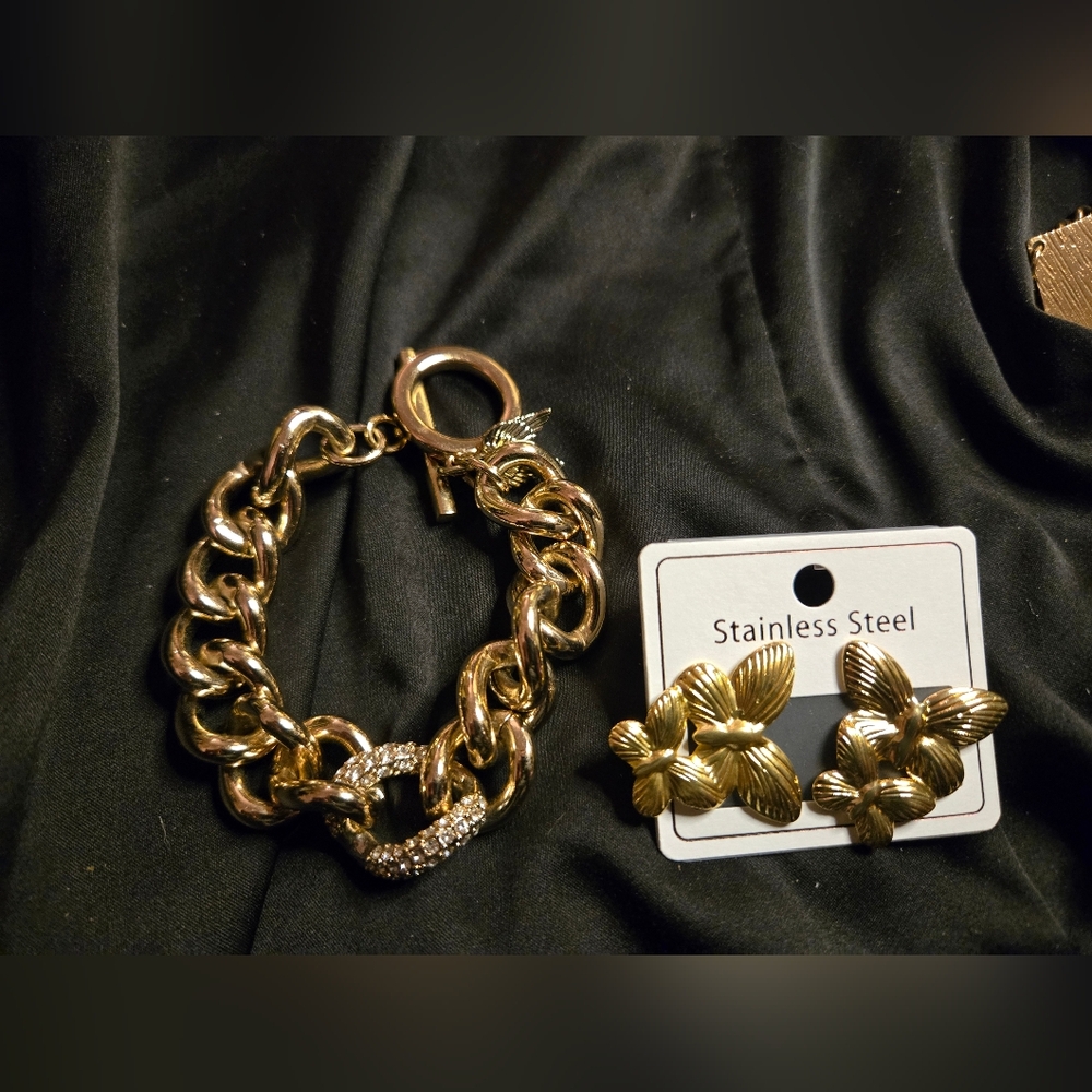 🔥3/15$ Victoria’s Secret Chunky Chain Bracelet + Butterfly Earrings Set